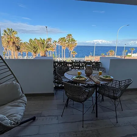 Callao Sunset アパート *