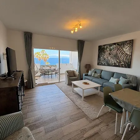 Apartment Callao Sunset
